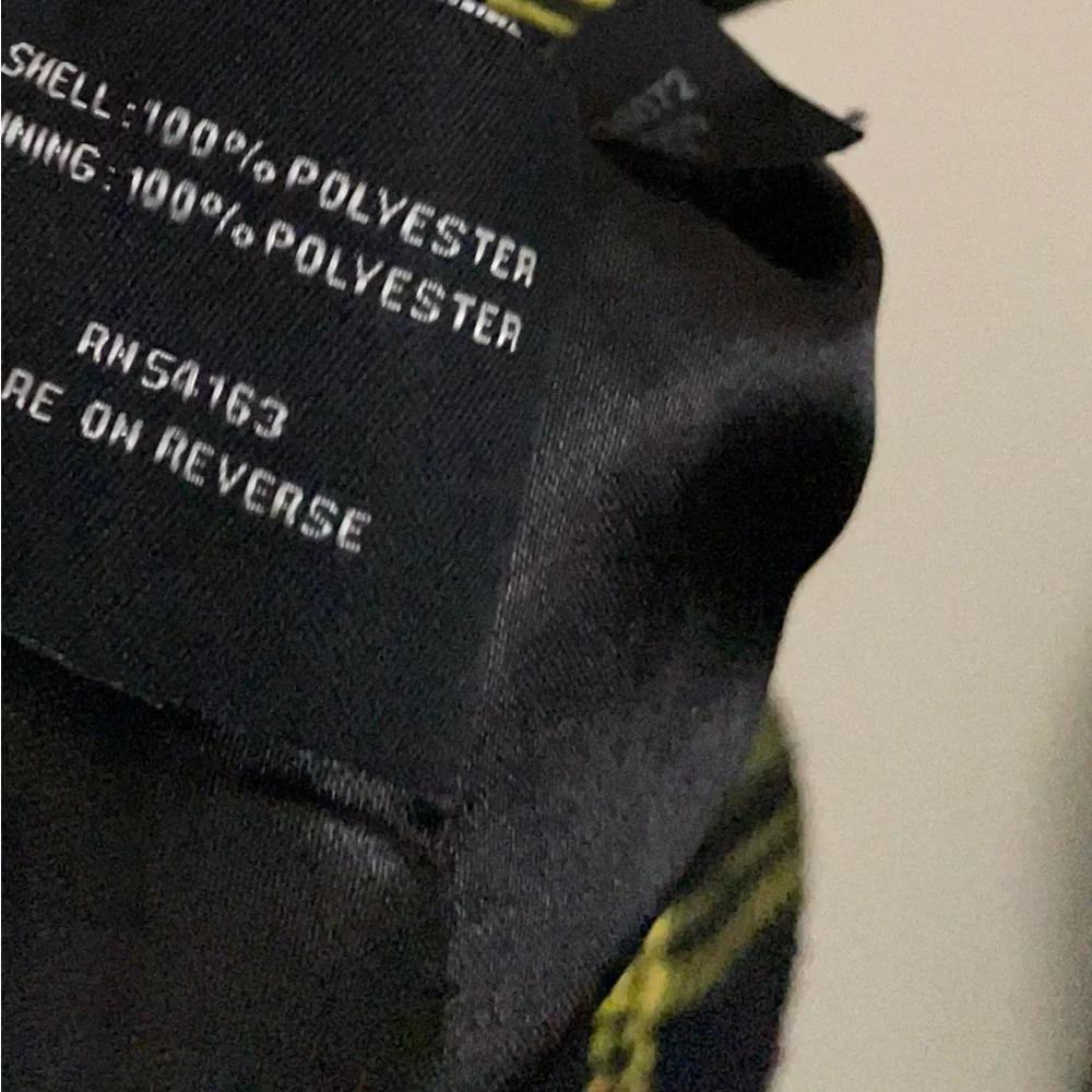 Black Rivet Women’s Cape Style Jacket - Picture 5 of 5